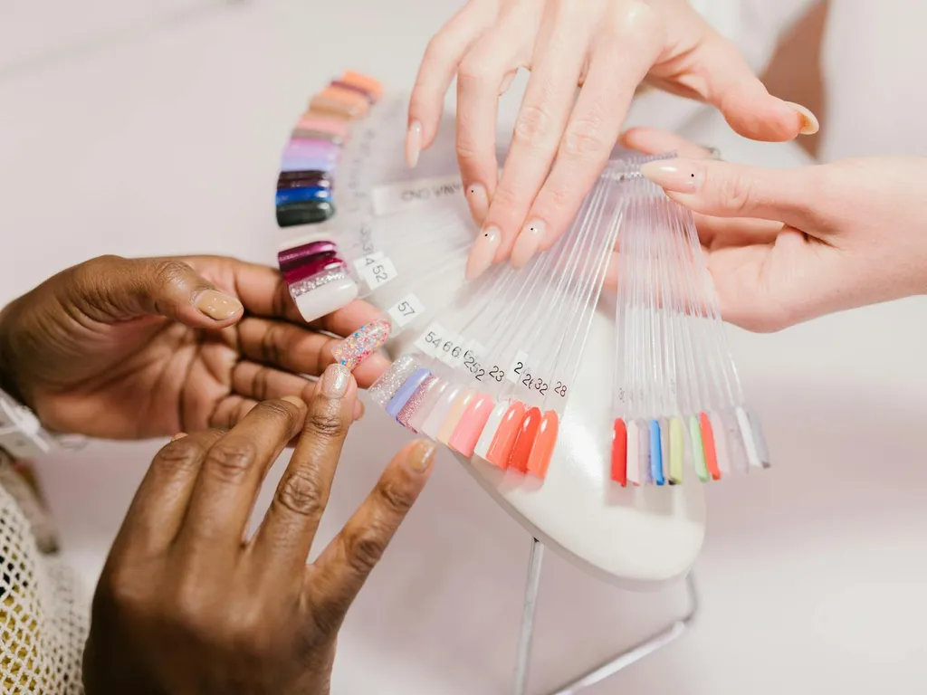 Ongles cassants : causes, diagnostic et protocole pratique pour réparer